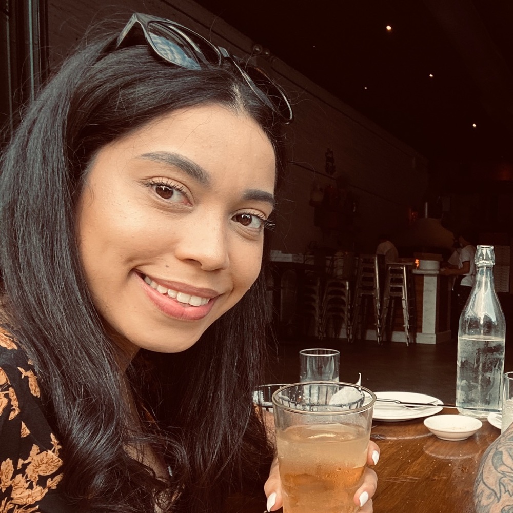 Meet your Posher, Jennifer